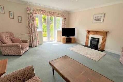 sitting room 2.jpg