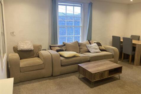Lounge Area.jpg