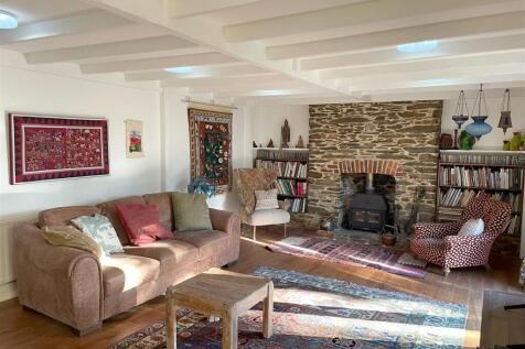 Sitting room .jpg