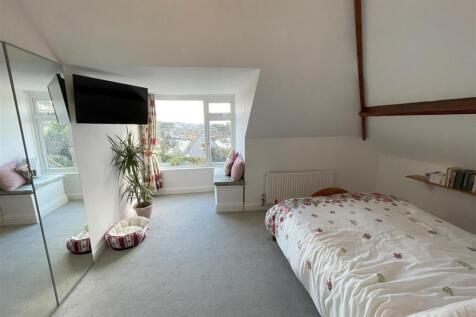 Bedroom one 3