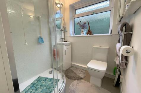 shower room .jpg