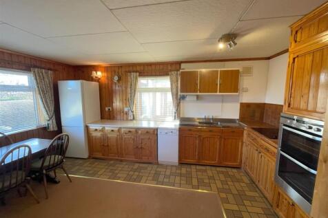 kitchen 4.jpg
