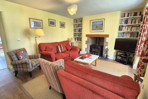 Sitting room.jpg