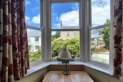 Bay window.jpg
