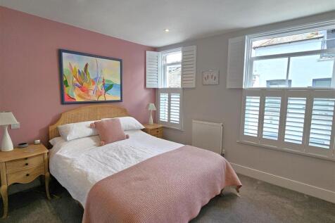 2nd Bedroom (2).jpg