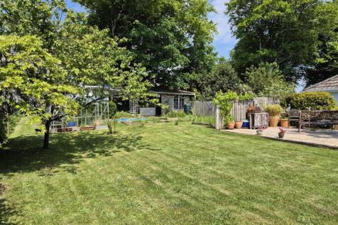 garden 2.jpg