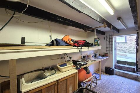 Boat Store