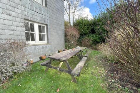 front garden .jpg