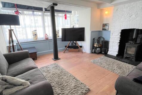 Sitting Room.jpg