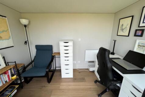 cabin inside.jpg