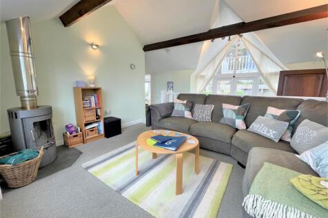 Sitting room.JPG