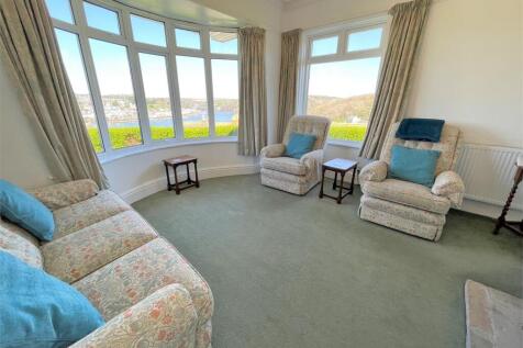 sitting room 2.JPG