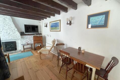 dining area.jpg
