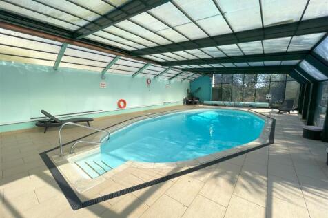 communal pool.jpg