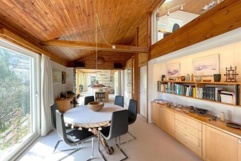 dining area 3.jpg