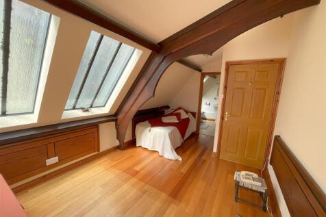 2nd floor bedroom.jpg