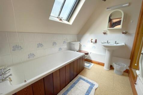 Ensuite.jpg
