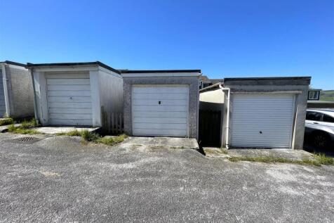 garage 3.jpg