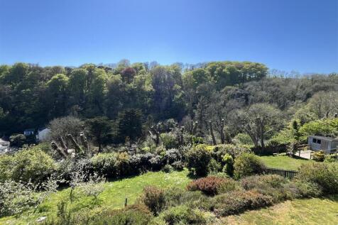 garden 2.JPG