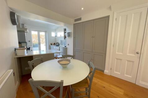 dining area.jpg