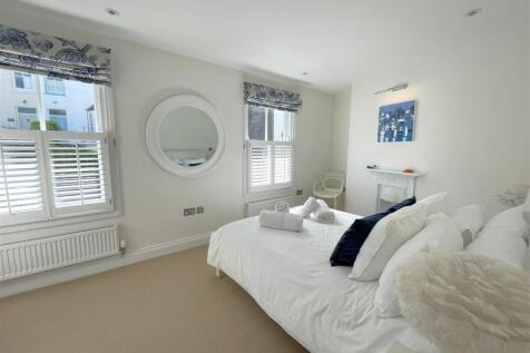 bedroom two .jpg