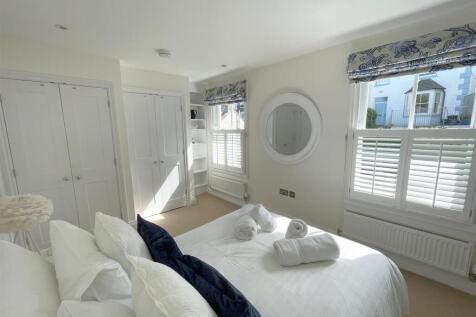 bedroom two 2.jpg