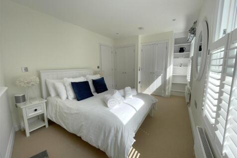 bedroom two 3.jpg