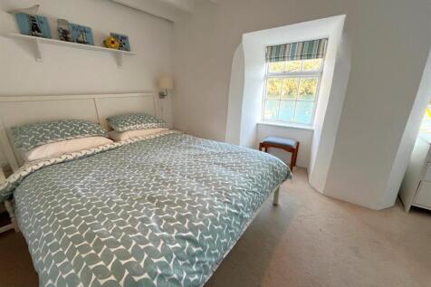 Bedroom.jpg