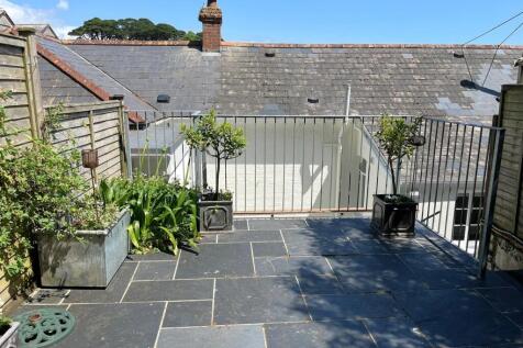garden terrace.jpg