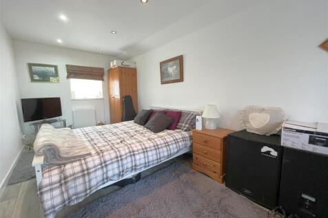 Bedroom three .jpg
