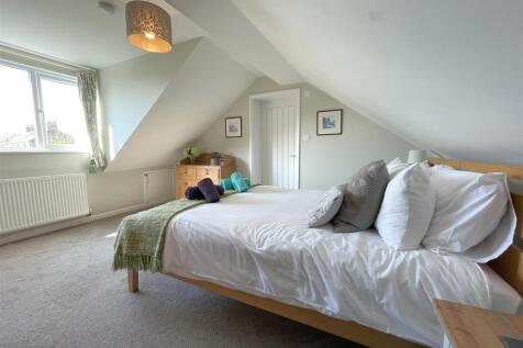 bedroom one .jpg