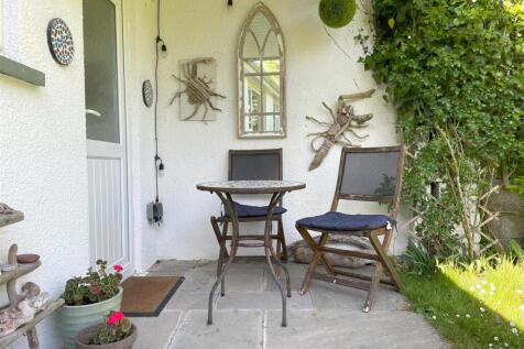 seating area.jpg