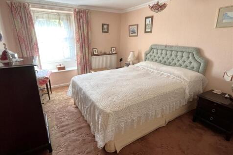 bed 1.JPG