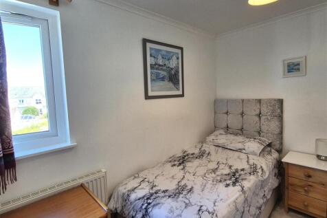Bedroom 3.jpg