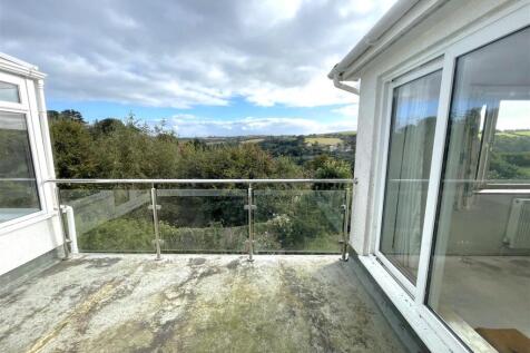 balcony.jpg