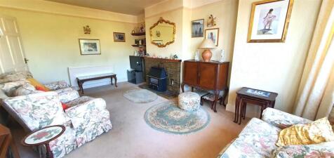 sitting room 2.jpg