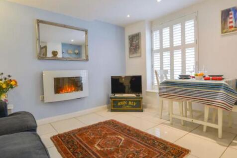 Sitting Room .jpg