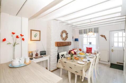 Dining Room from Kitchen.JPG