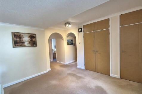 Entrance Hall.jpg