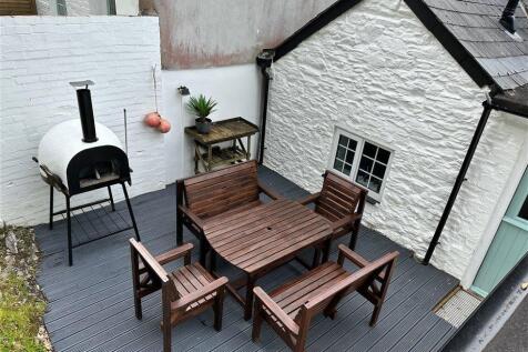 Slipway Cottage 14.jpeg