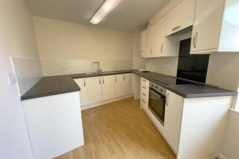 kitchen 2.jpg