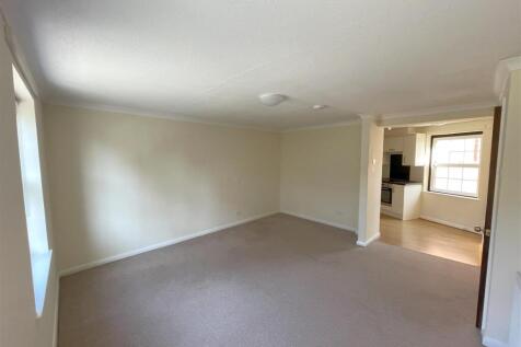 sitting room 3.jpg