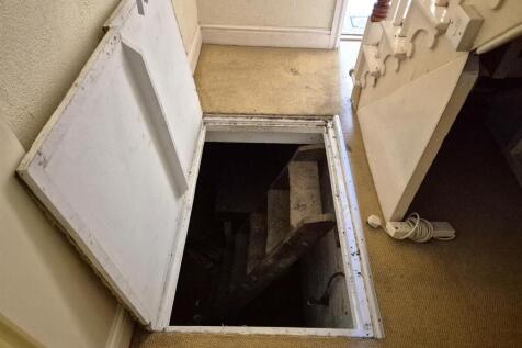 Hatch to basement.jpg