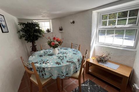 dining area.JPG