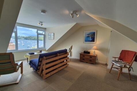 Loft room 3.jpg