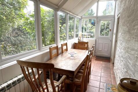 garden room.JPG
