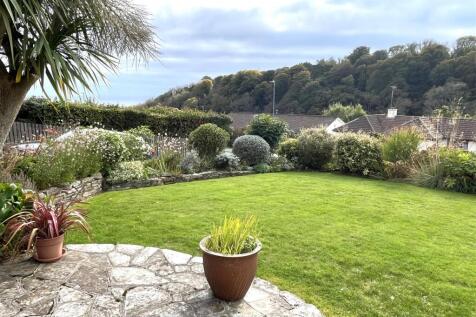 front garden 2.JPG