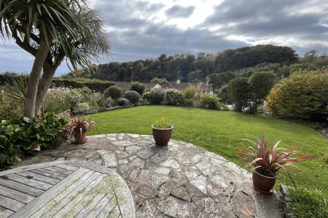 front garden.JPG