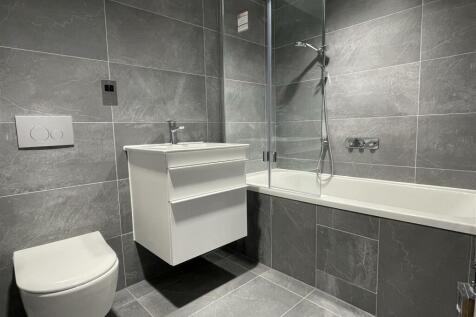 Bathroom/WC: