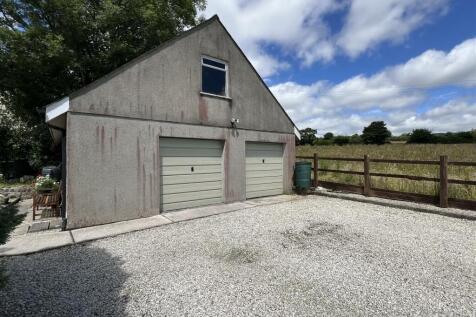 Double Garage